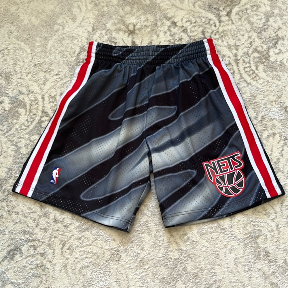 Brand new without tags, Mitchell and Ness hardwood classic Brooklyn nets shorta